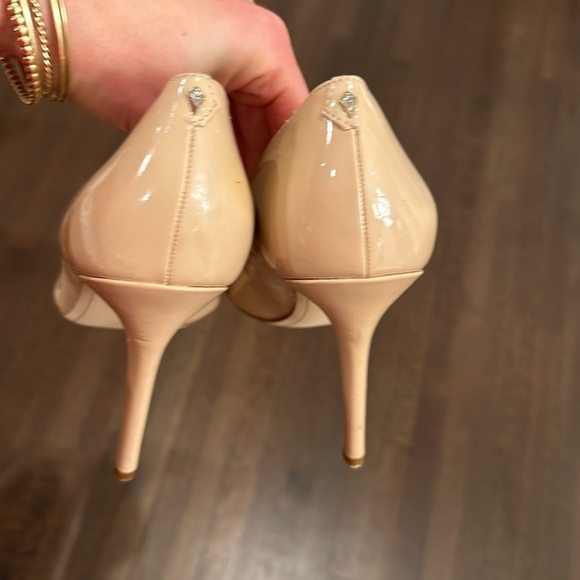 Hazel pointed patent pumps - Picture 6 of 7